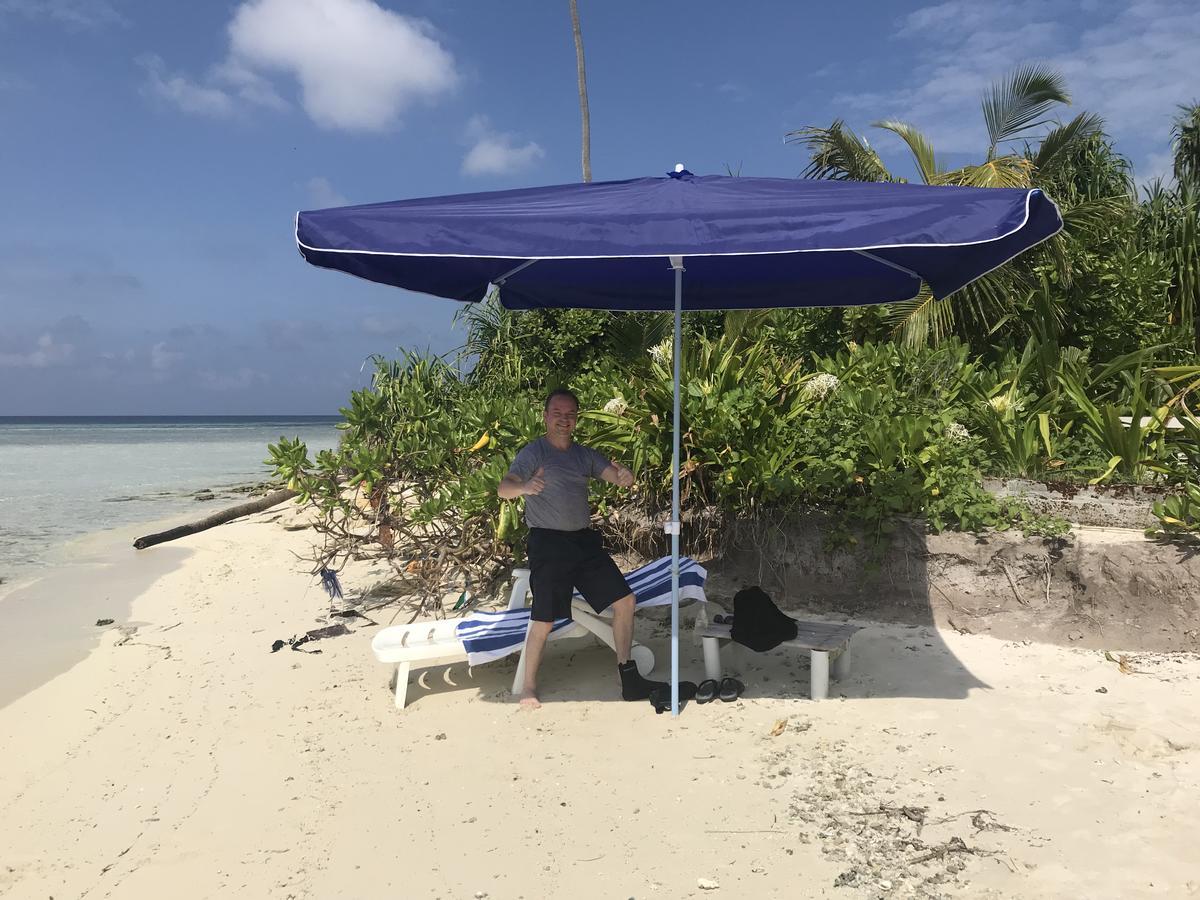 Island Guest Hotel Maamendhoo Exterior photo