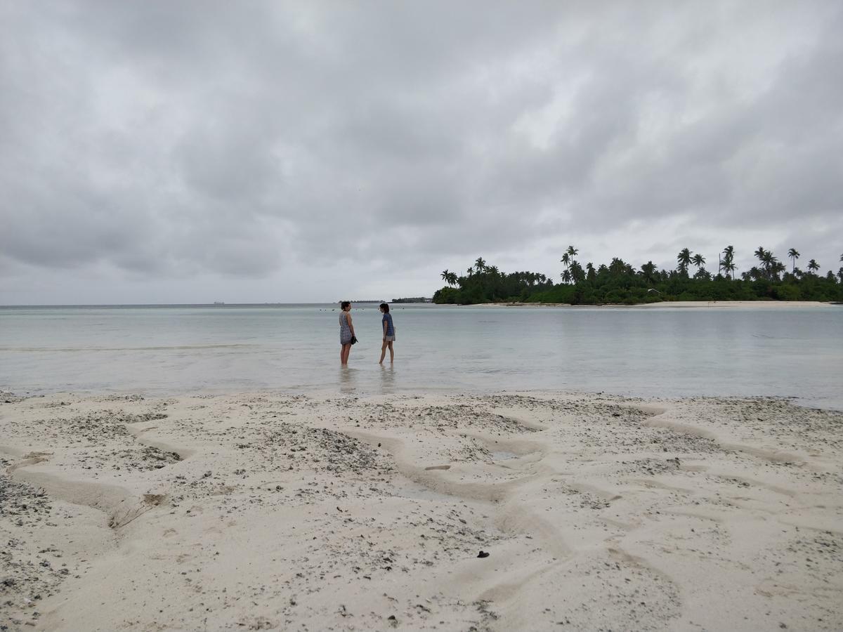 Island Guest Hotel Maamendhoo Exterior photo