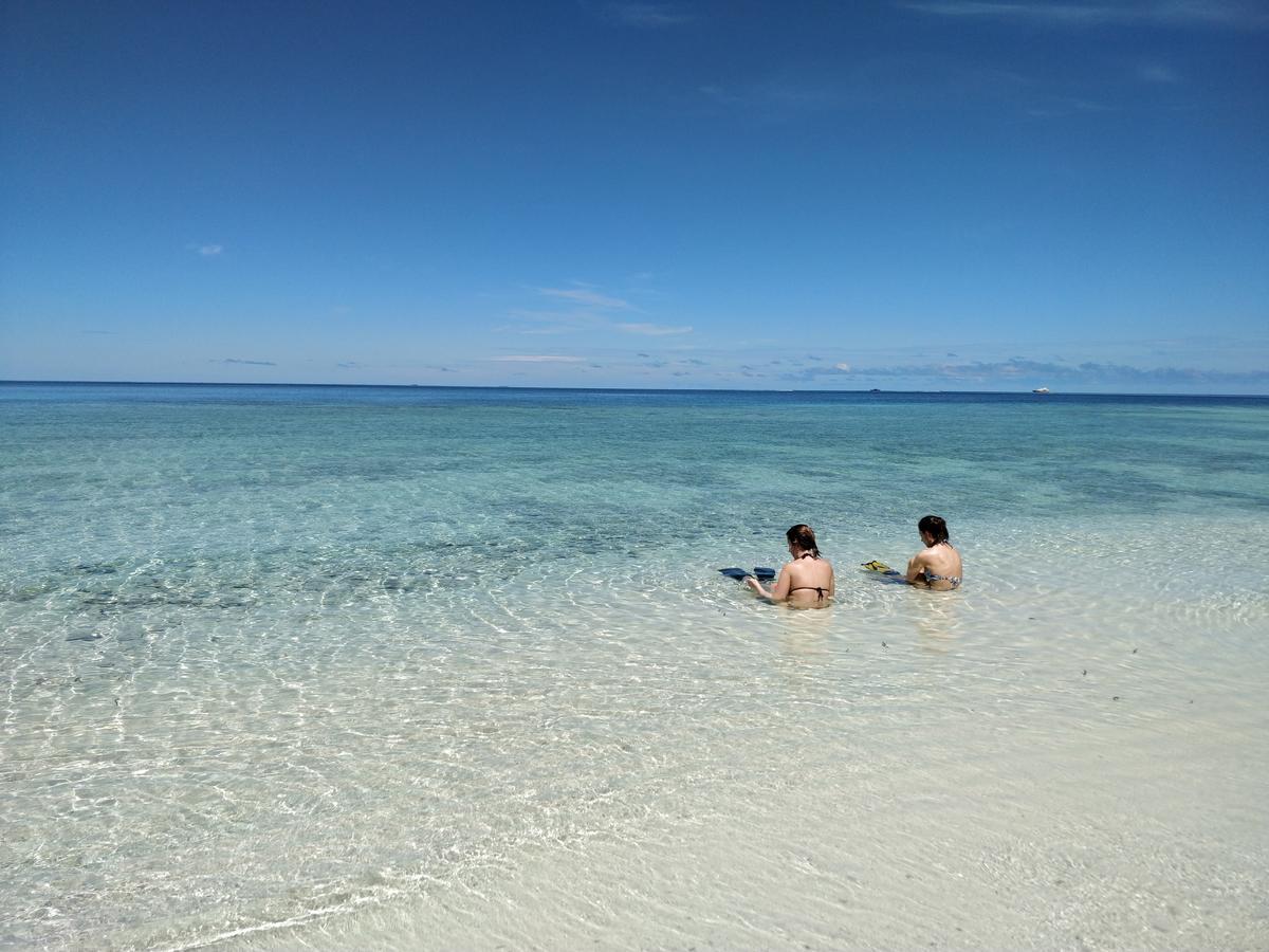 Island Guest Hotel Maamendhoo Exterior photo